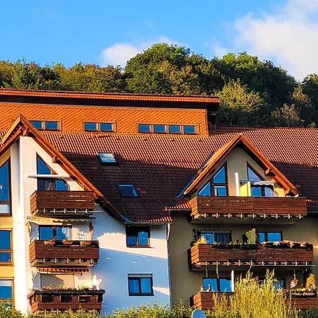 Apartment Komm - Panoramablick - Balkon - Kueche - Parkplatz