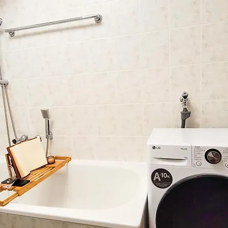 Daire Komm - Panoramablick - Balkon - Kueche - Parkplatz