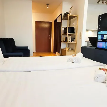 Daire Komm - Panoramablick - Balkon - Kueche - Parkplatz Suhl